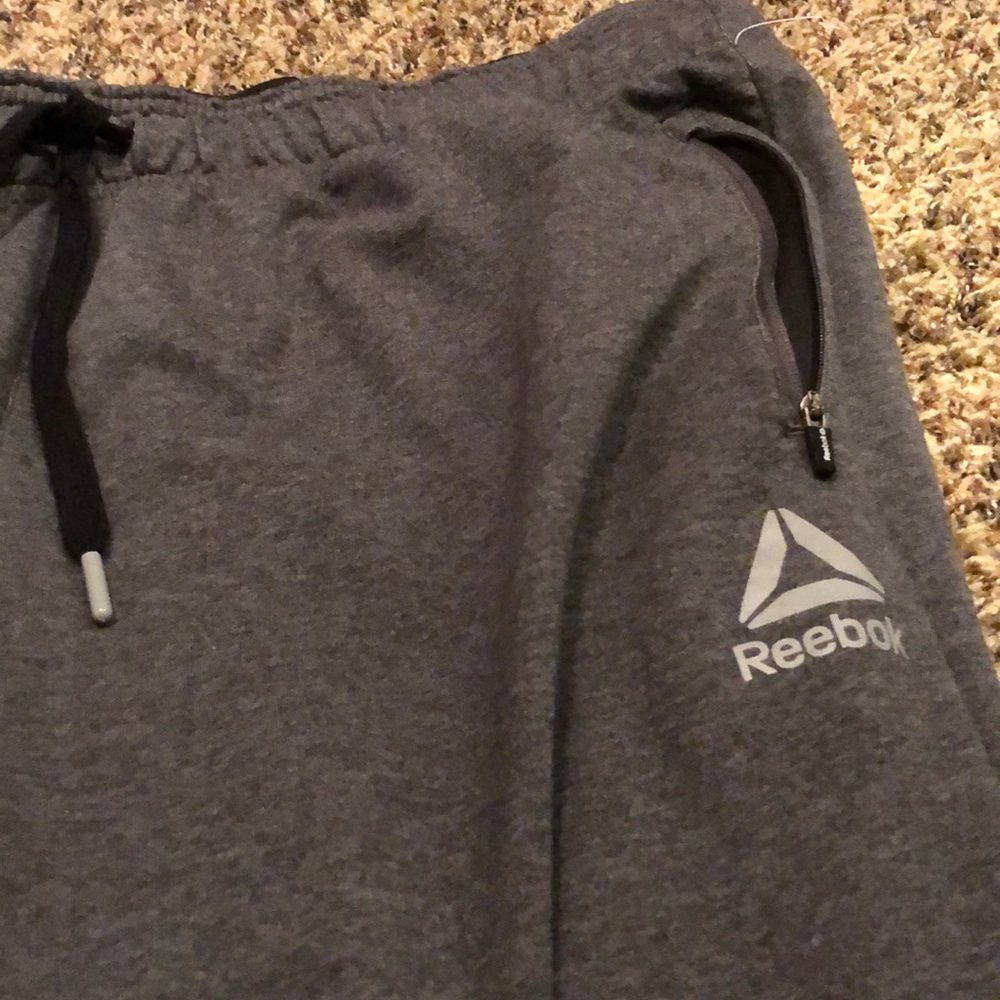 Reebok sweats - Picture 2 of 3
